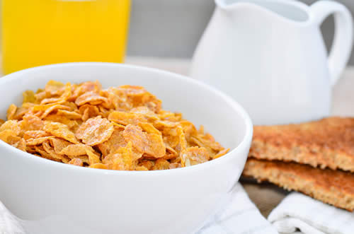 ホームステイの朝食はセルフがあたりまえ?