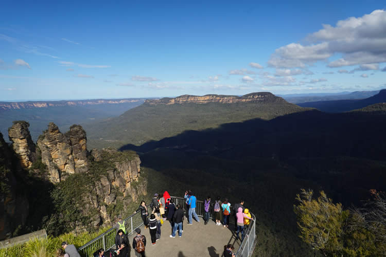 スリーシスターズ