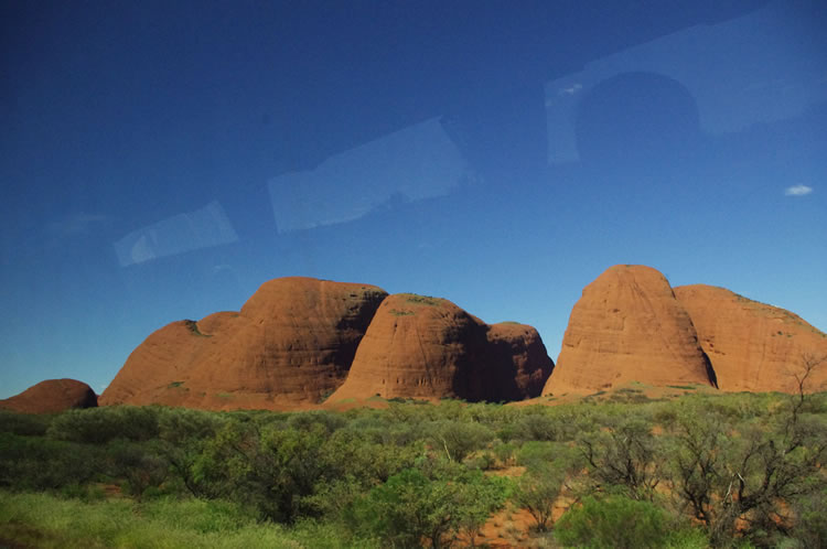 車窓からみえる風の谷