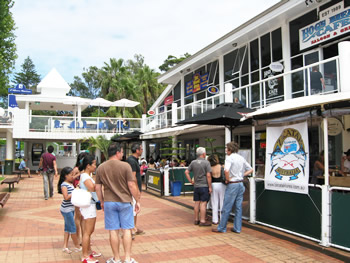 ポートスティーブンス中心街