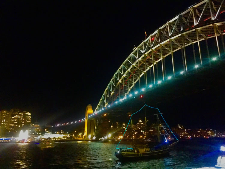 ビビッドシドニー2016クルーズ