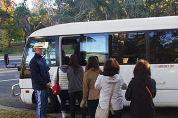 ジャックさんツアーバス