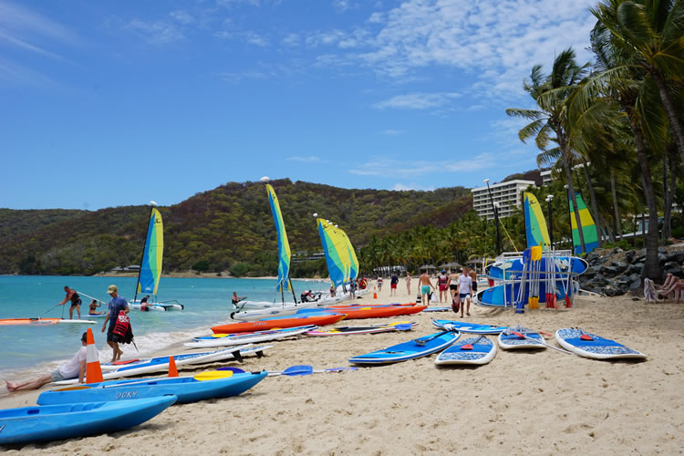 マリンスポーツが盛ん