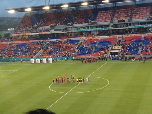 アジアカップ初戦　トラトラ応援団